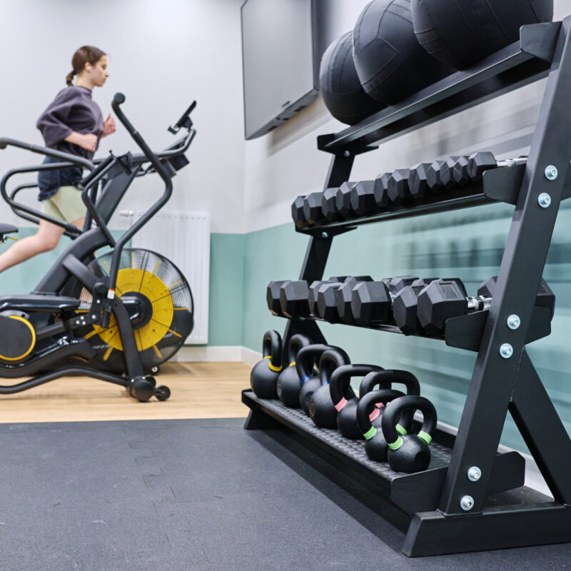 Renting Multi-Use Gym Equipment Can Save You Space and Money